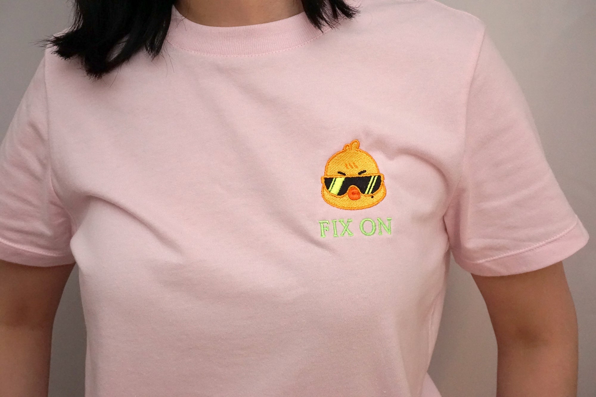 ATZ Fix-On Mingi Bbyongming Golden Hour 5 ATINY Pink T-shirt, Women's