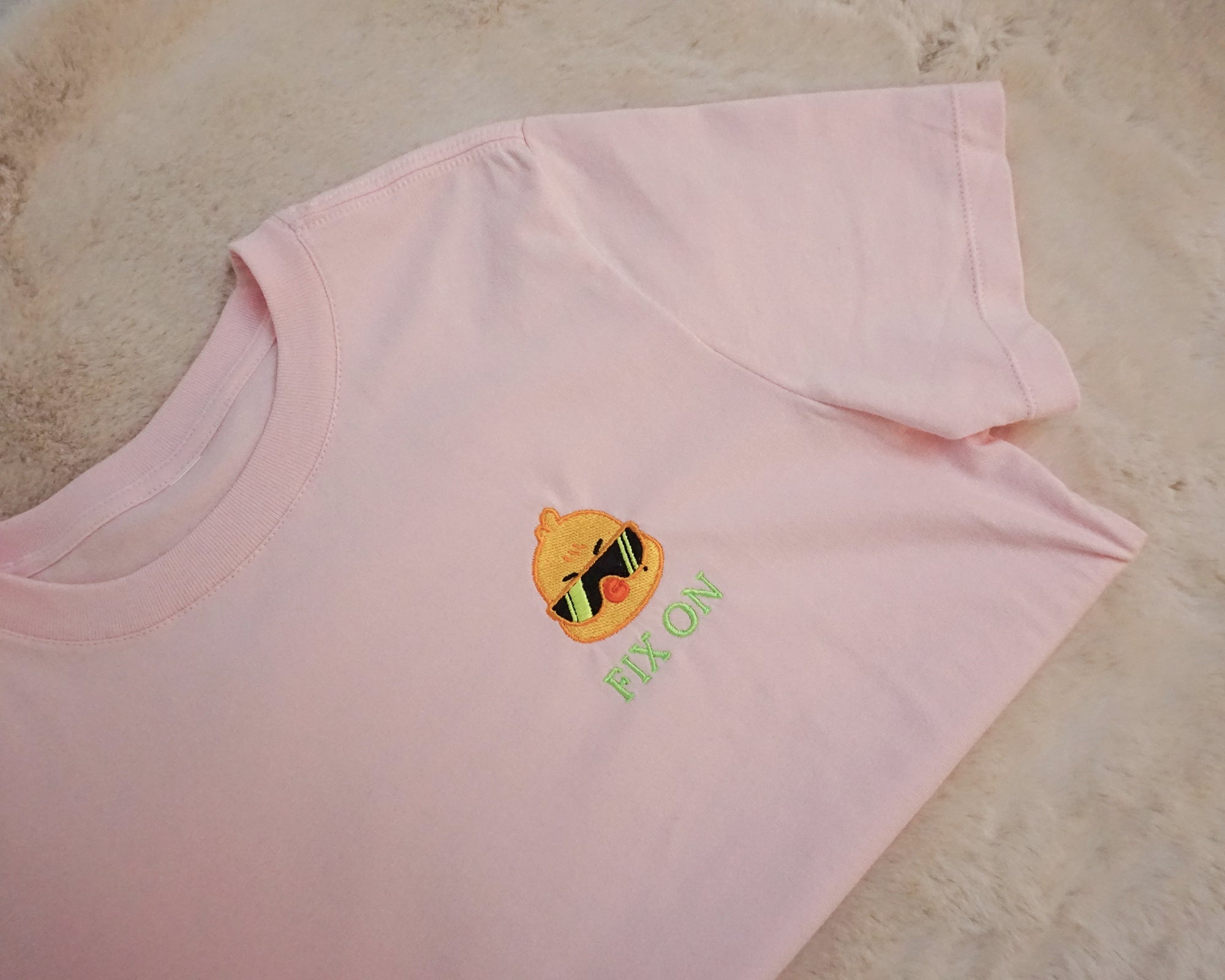 ATZ Fix-On Mingi Bbyongming Golden Hour 5 ATINY Pink T-shirt, Women's